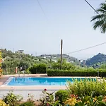 Metochi Villa *